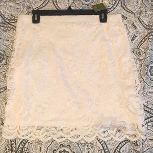 NWT White lace skirt